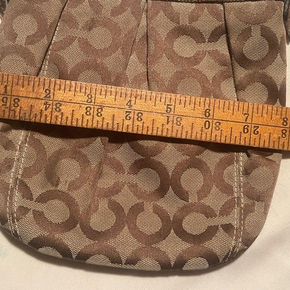 Coach Parker Crossbody Bag In Signature Crème Jacquard W Gold Accents GUC - Picture 16 of 16